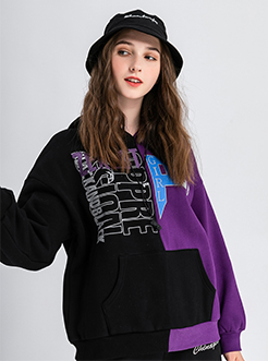 三福2018冬装新品女撞色连帽卫衣 潮流宽松加绒上衣女